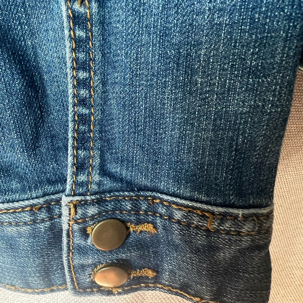 Women’s Boston Proper Jean jacket - Picture 4 of 6